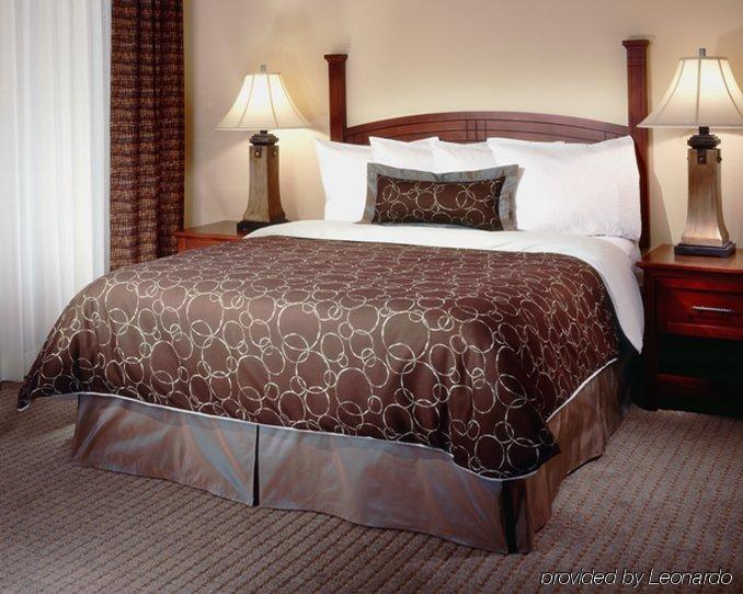 Staybridge Suites El Paso Airport By Ihg Chambre photo
