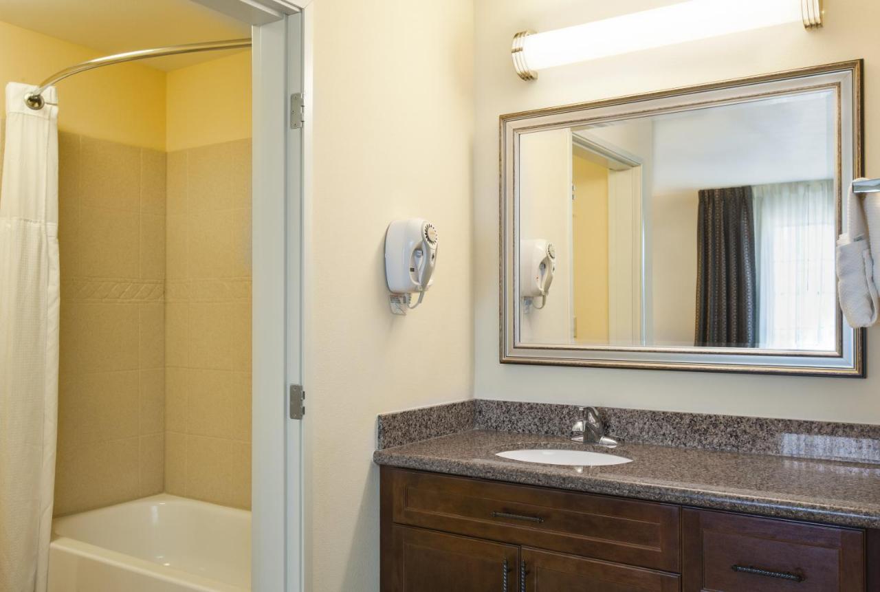 Staybridge Suites El Paso Airport By Ihg Extérieur photo
